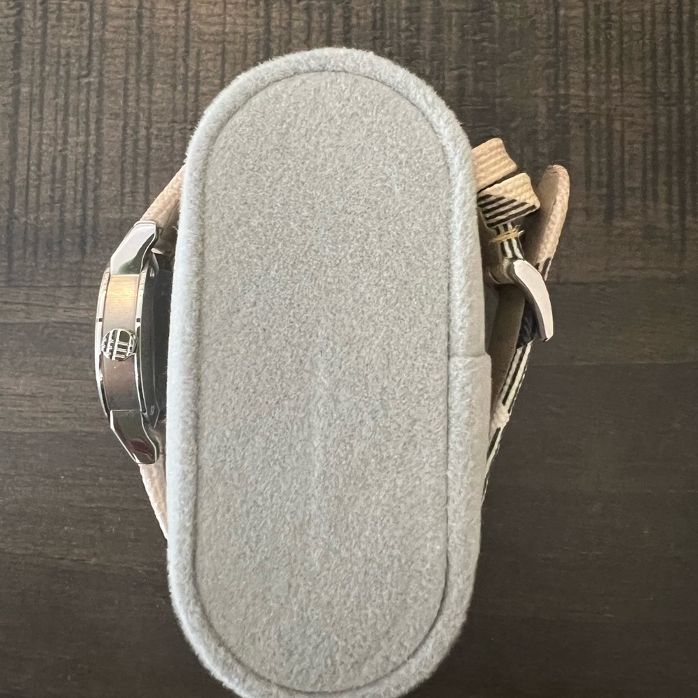 Burberry Nova Ladies Watch - Picture 2 of 5